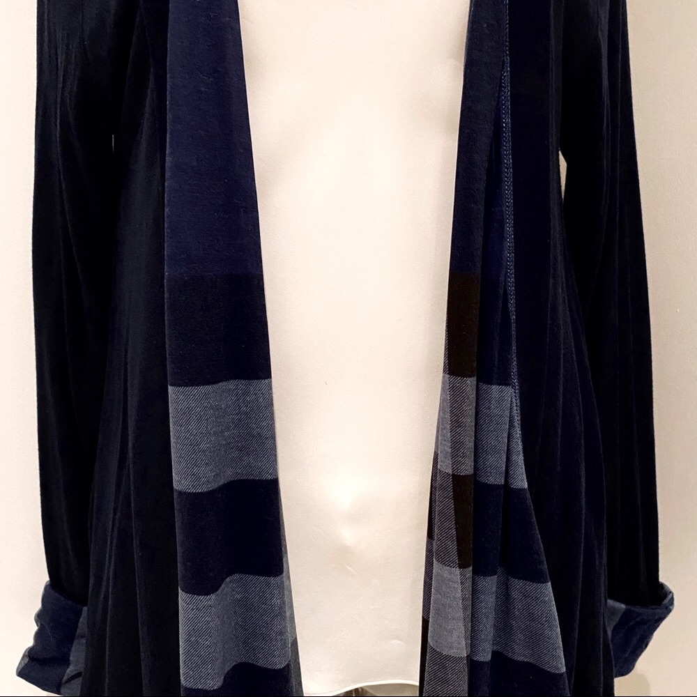 BURBERRY BRIT DRAPE FRONT REVERSIBLE CARDIGAN - Picture 3 of 8